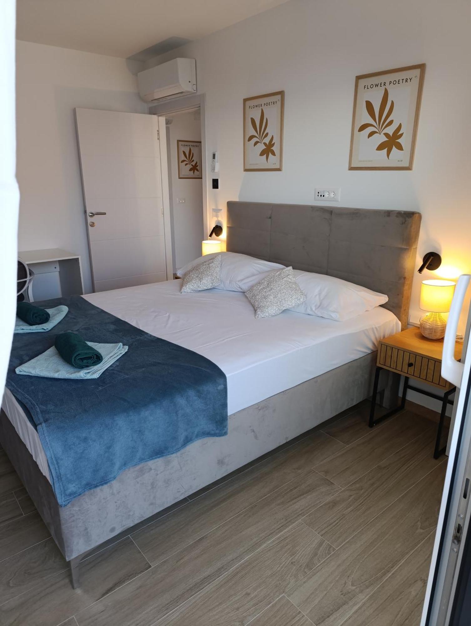 פטרצ'אנה M&M Luxury Apartments מראה חיצוני תמונה
